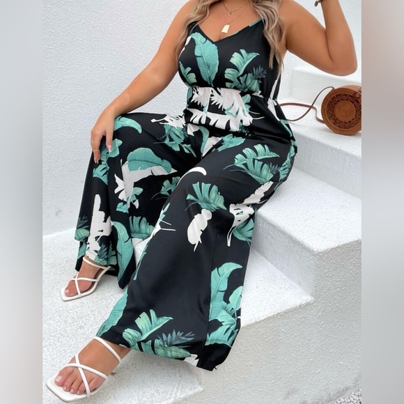 SHEIN Pants - SHEIN Holidaya Plus Tropical Print Wide
Leg Cami Jumpsuit